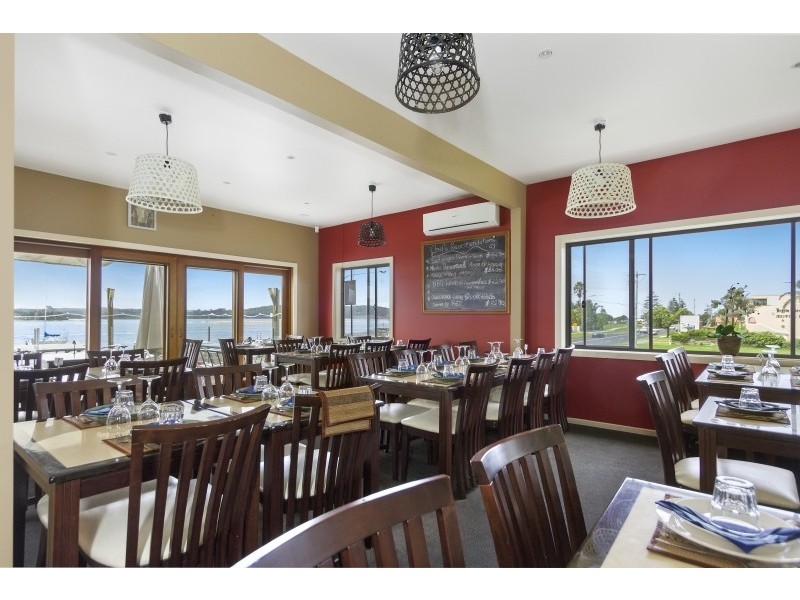 28 Beach Road, Batemans Bay NSW 2536