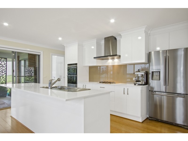 4 France Place, Long Beach NSW 2536