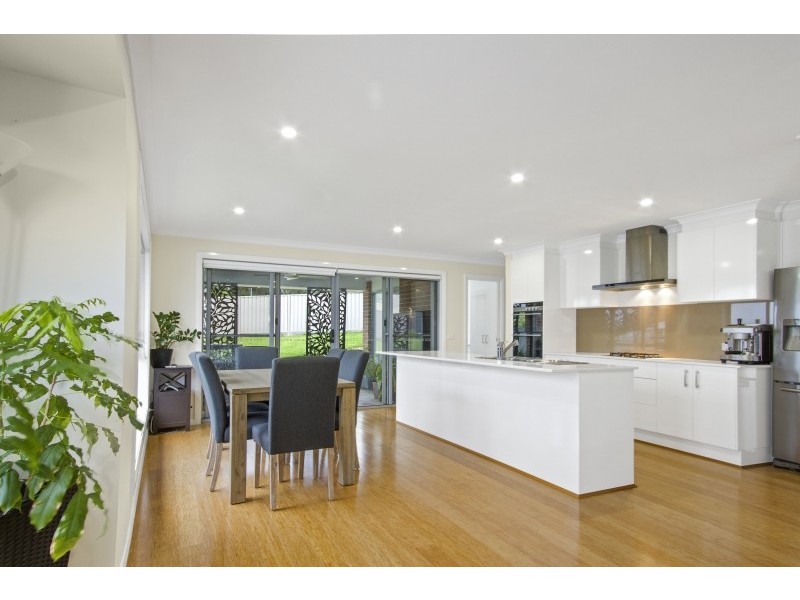 4 France Place, Long Beach NSW 2536