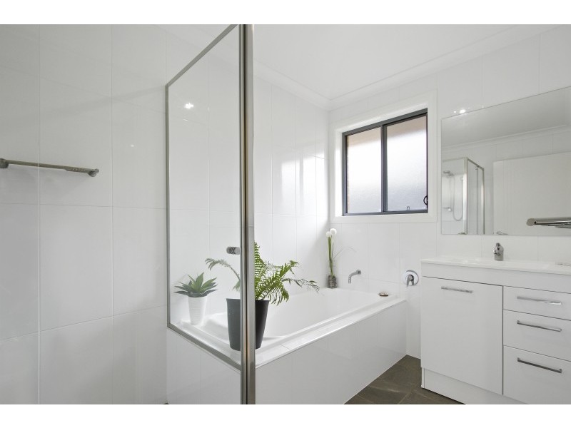 4 France Place, Long Beach NSW 2536