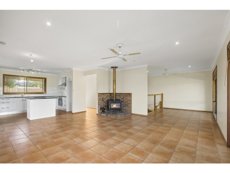 24 Vista Avenue, Catalina NSW 2536
