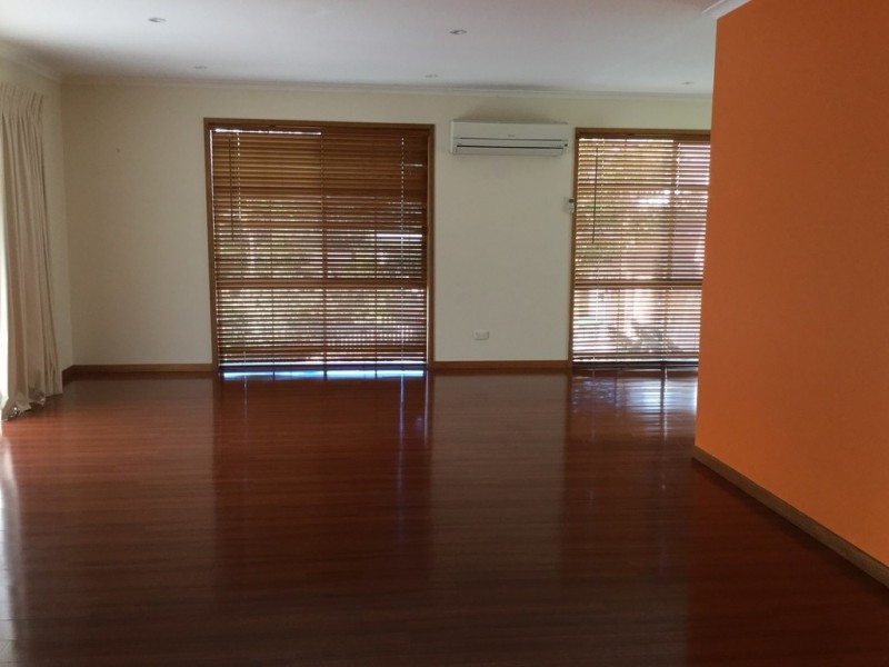 18 Surf Beach Ave, Surf Beach NSW 2536