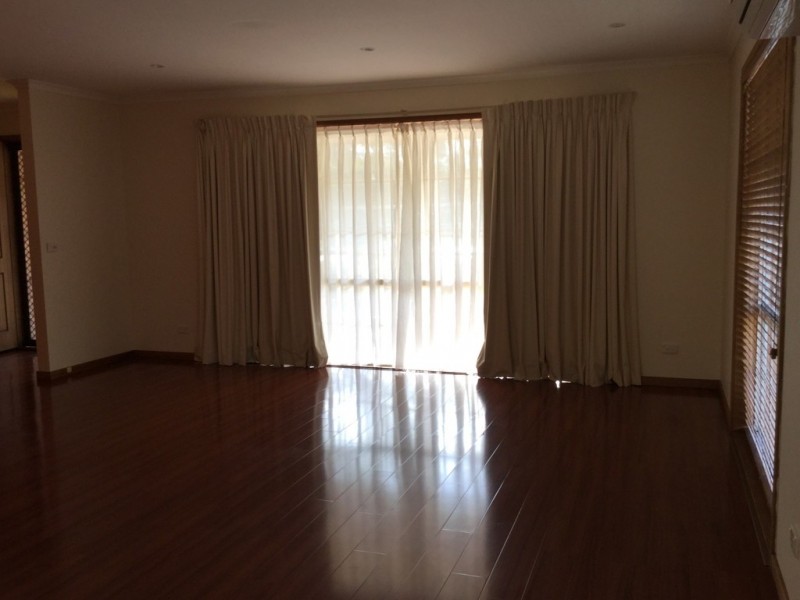 18 Surf Beach Ave, Surf Beach NSW 2536