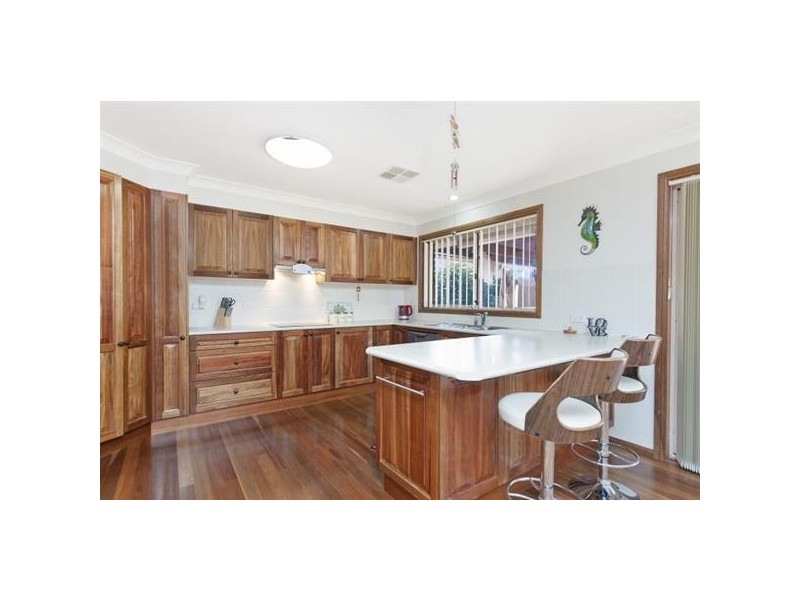 8 FRANCE PLACE, Long Beach NSW 2536