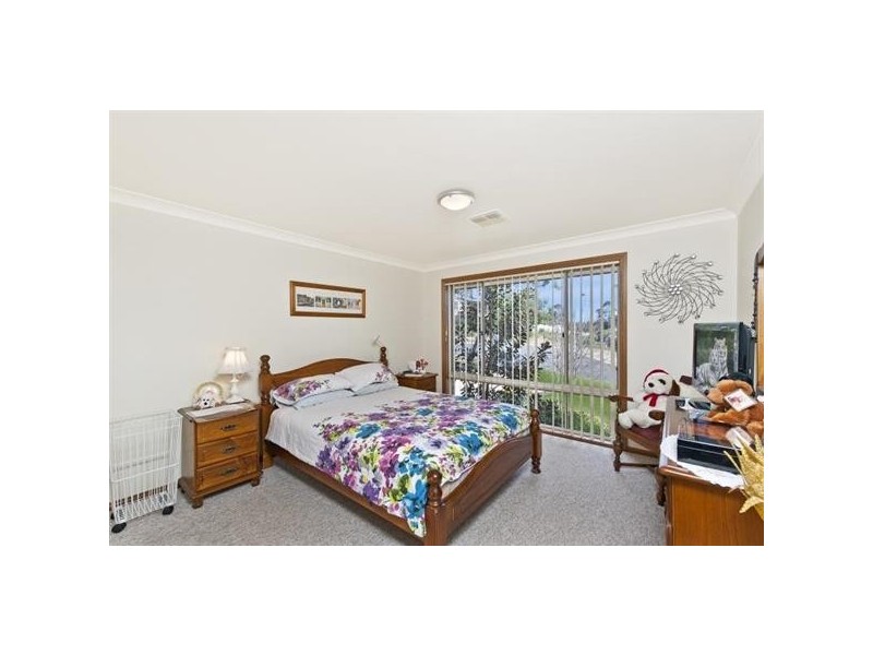 8 FRANCE PLACE, Long Beach NSW 2536