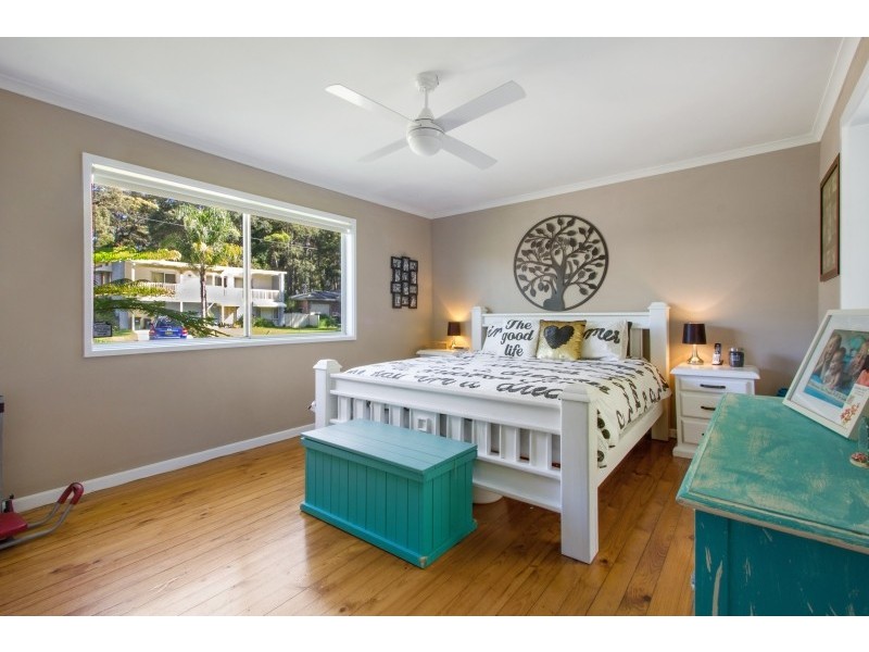 19 Youralla Avenue, Malua Bay NSW 2536