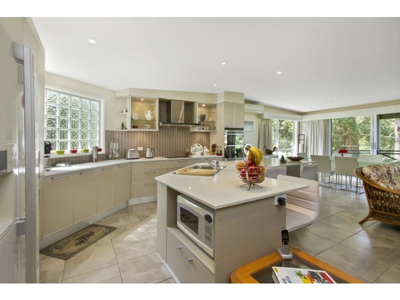 17B Candlagan Drive, Broulee NSW 2537