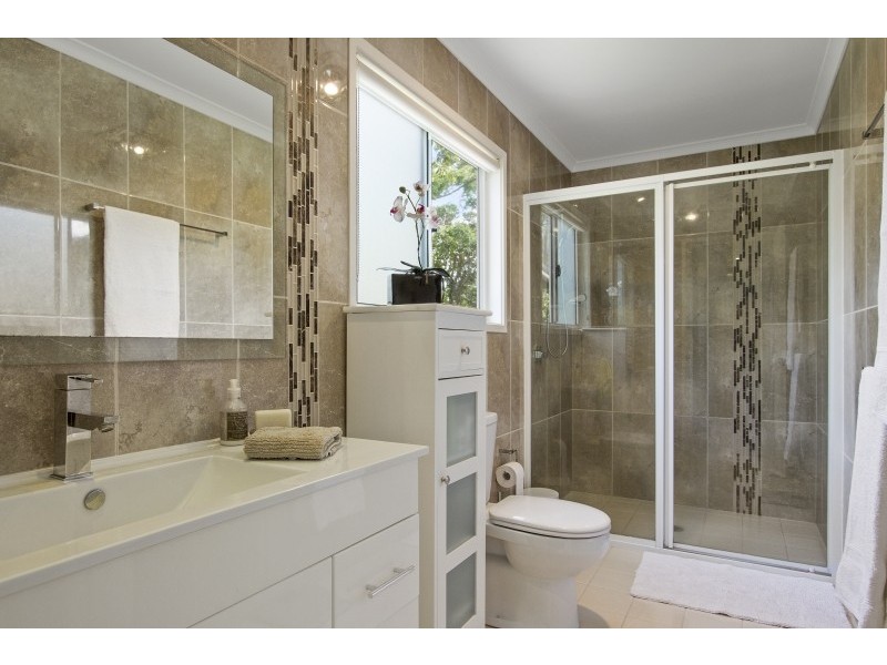 17B Candlagan Drive, Broulee NSW 2537