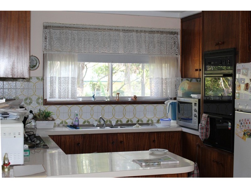 11 Malua Street, Malua Bay NSW 2536