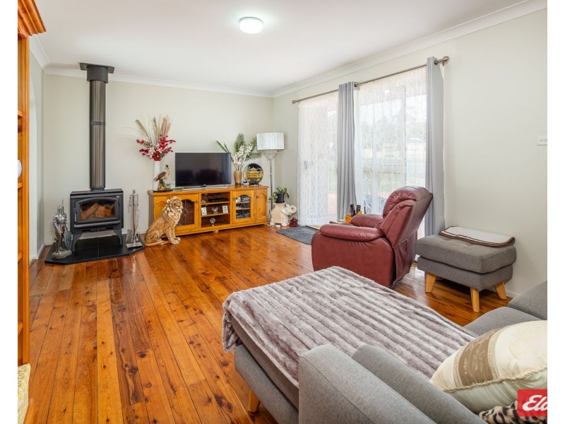 3 Cook Avenue, Surf Beach NSW 2536
