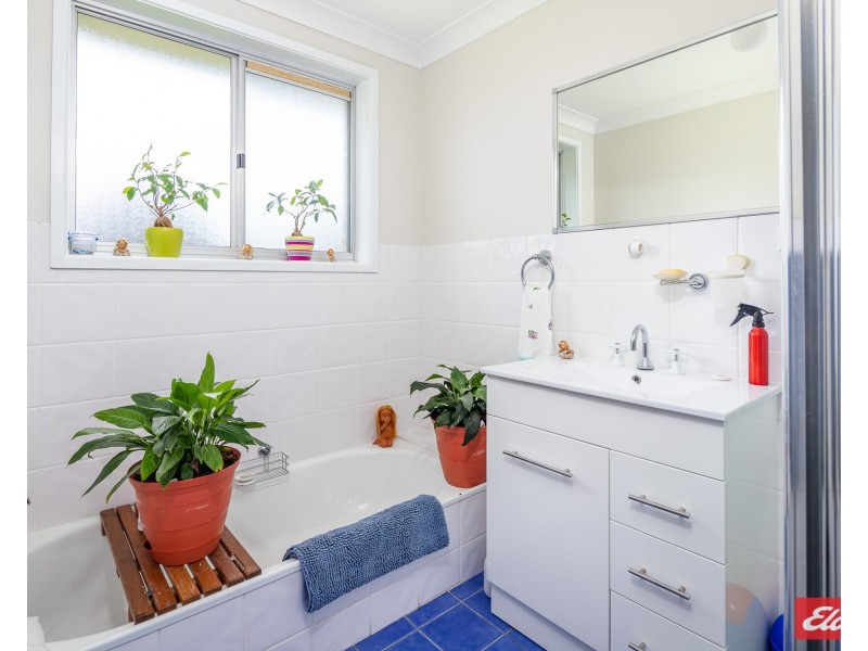 3 Cook Avenue, Surf Beach NSW 2536