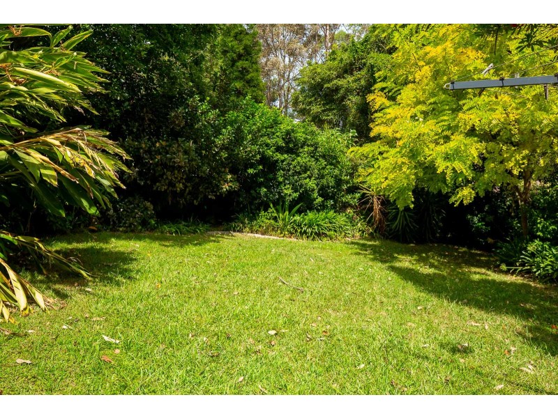 14 Pleasurelea Drive, Sunshine Bay NSW 2536