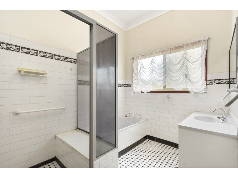 97 Maloneys Drive, Maloneys Beach NSW 2536