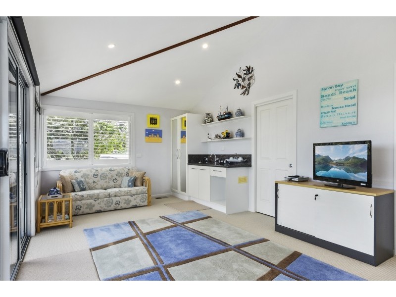 15 Jutland Avenue, Tuross Head NSW 2537
