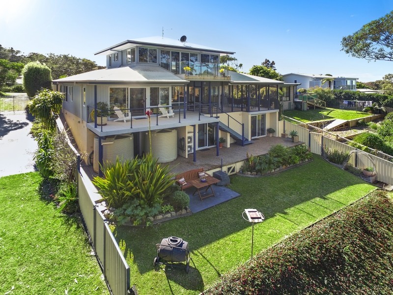 15 Jutland Avenue, Tuross Head NSW 2537