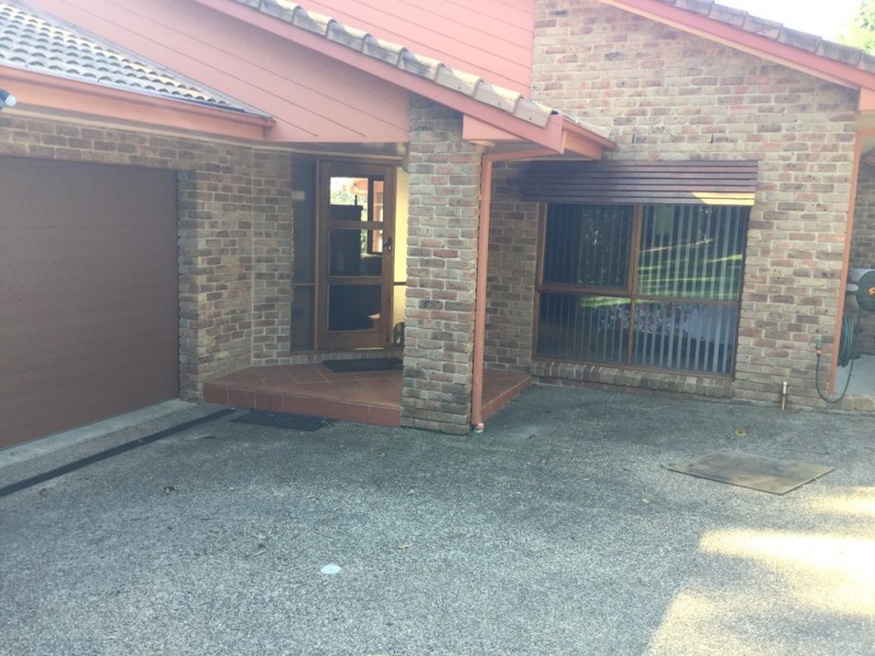 9 Towrang Avenue, Surf Beach NSW 2536