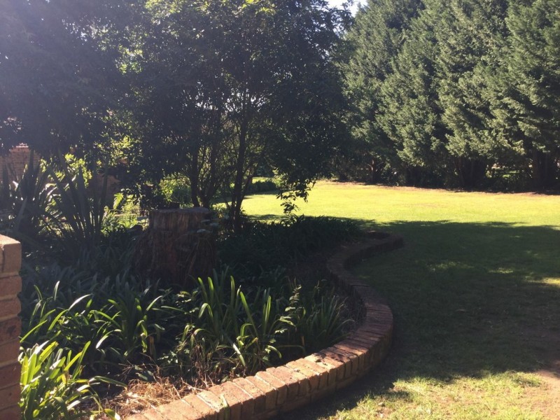 9 Towrang Avenue, Surf Beach NSW 2536