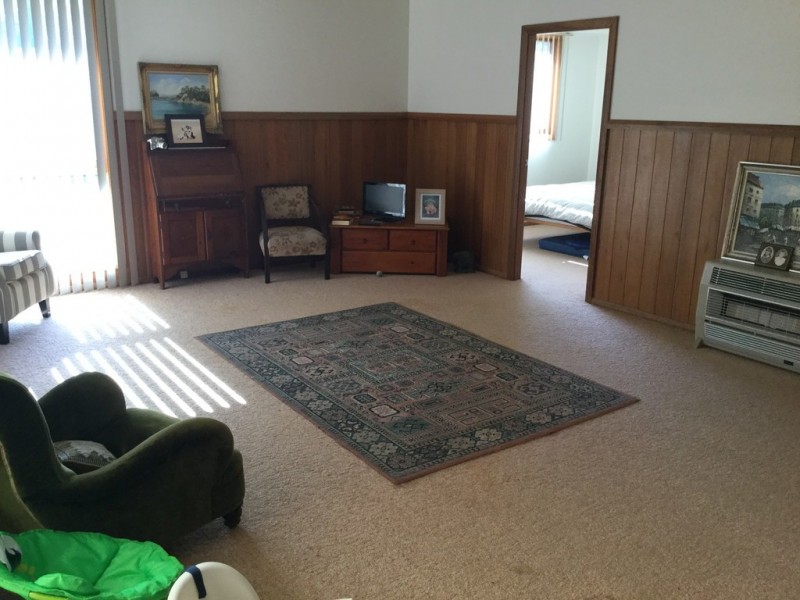 9 Towrang Avenue, Surf Beach NSW 2536