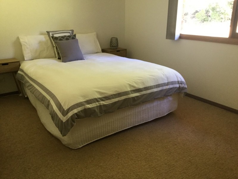 9 Towrang Avenue, Surf Beach NSW 2536