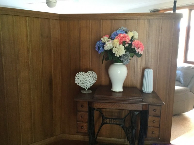 9 Towrang Avenue, Surf Beach NSW 2536