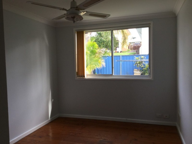 18 Cook Avenue, Surf Beach NSW 2536