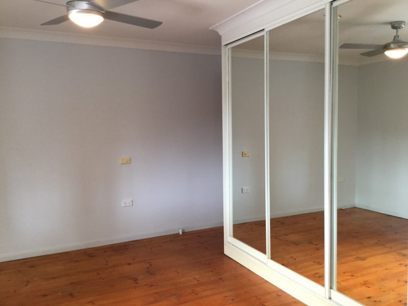 18 Cook Avenue, Surf Beach NSW 2536