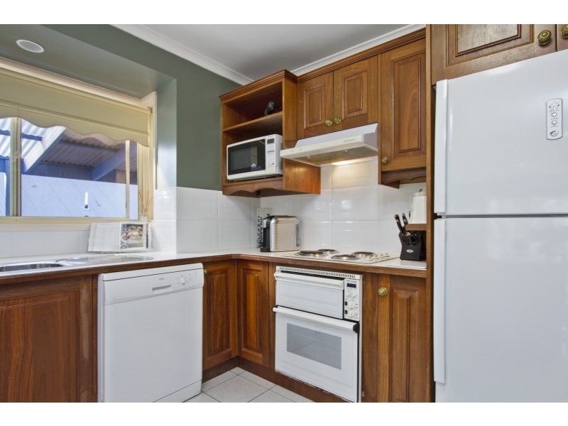 8 Barrani Place, Lilli Pilli NSW 2536