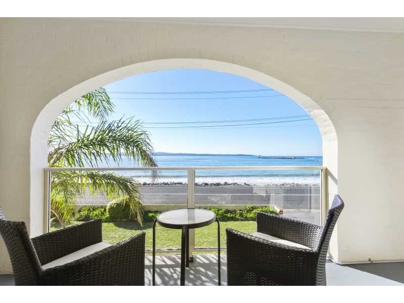 384-388 Beach Road, Batehaven NSW 2536