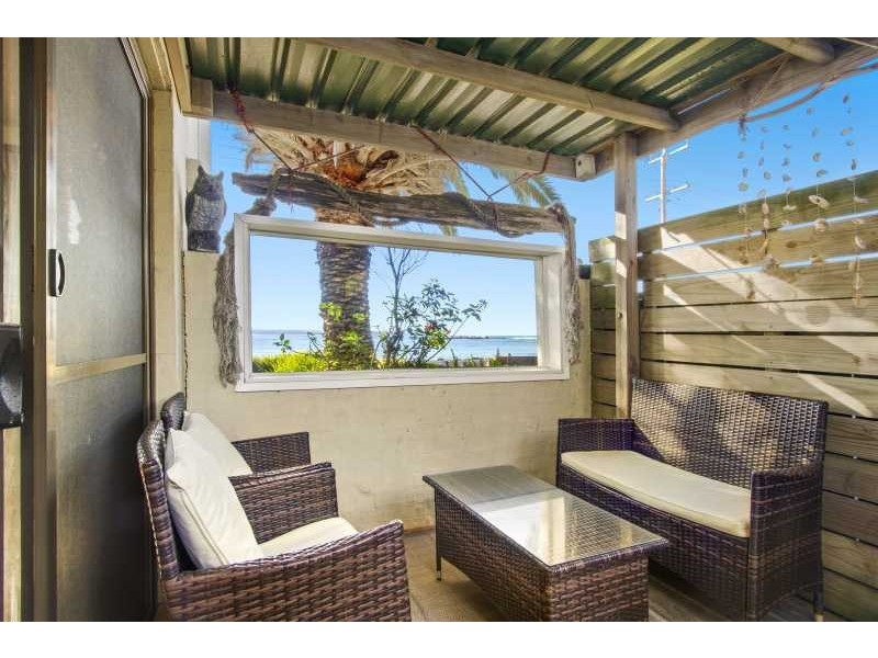 384-388 Beach Road, Batehaven NSW 2536