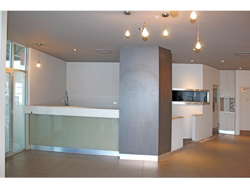 Shop 4, 3 Orient Street, Batemans Bay NSW 2536