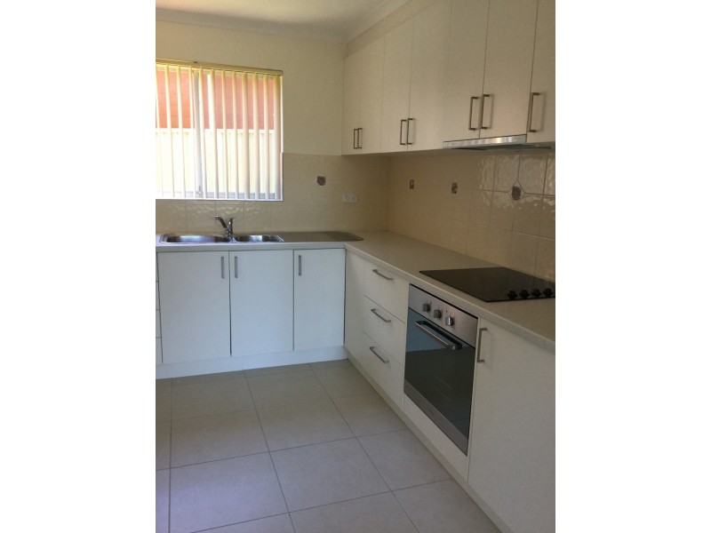 2/8 Explorers Way, Surf Beach NSW 2536