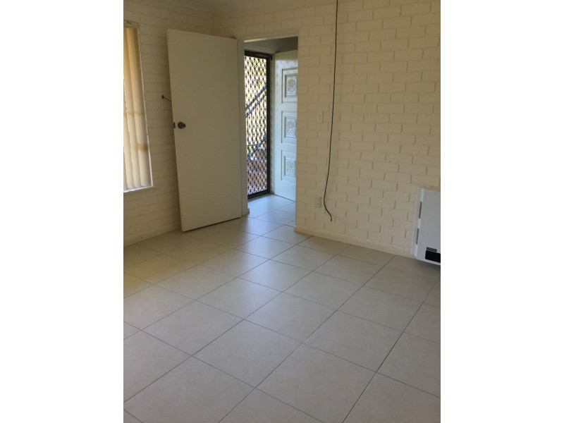 2/8 Explorers Way, Surf Beach NSW 2536