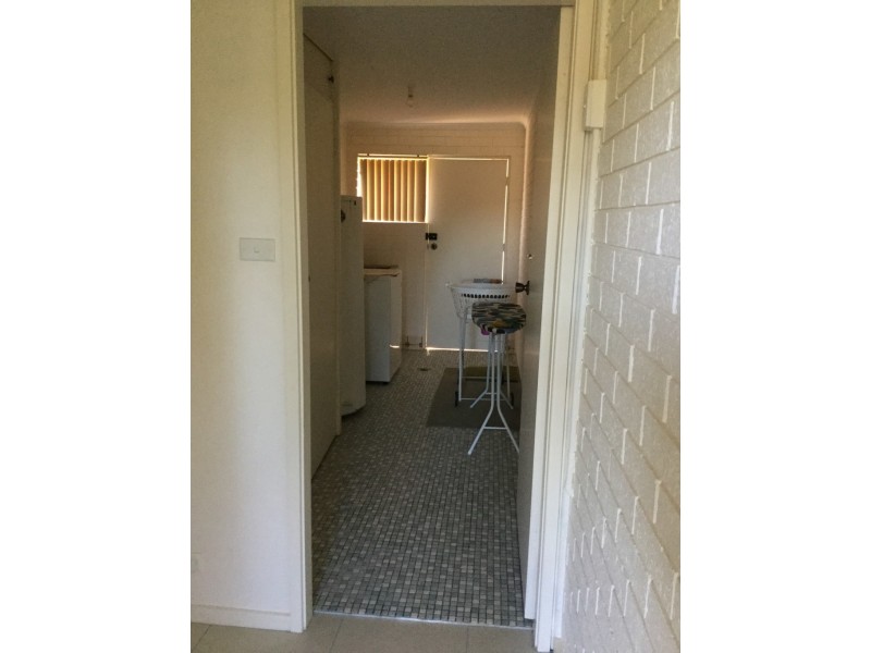 2/8 Explorers Way, Surf Beach NSW 2536