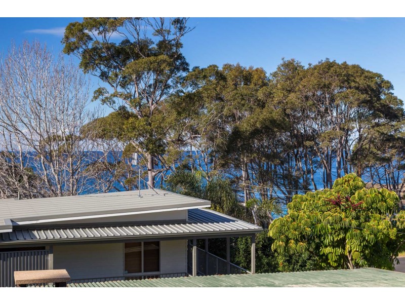 2 Baringa Crescent, Lilli Pilli NSW 2536