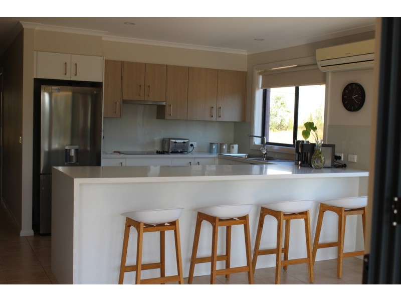 2/62 Courtenay Crescent, Long Beach NSW 2536