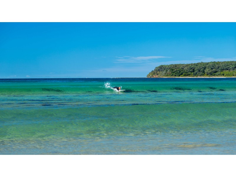 1/101 Coronation Drive, Broulee NSW 2537