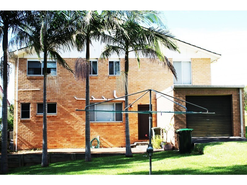 11 Malua Street, Malua Bay NSW 2536