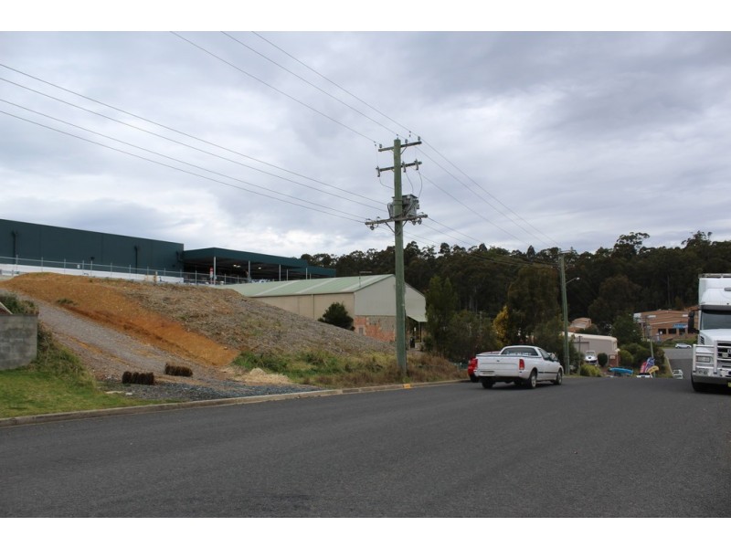 9 Sharon Road, Batemans Bay NSW 2536