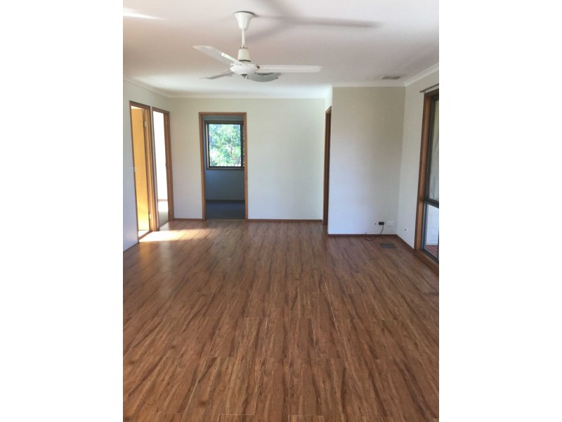 27 Myamba Parade, Surfside NSW 2536