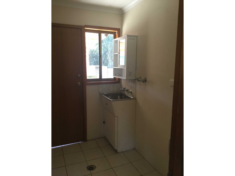 27 Myamba Parade, Surfside NSW 2536