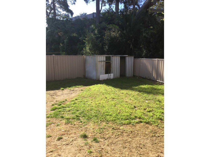 27 Myamba Parade, Surfside NSW 2536