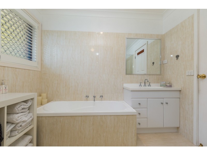 2/9 South Street, Batemans Bay NSW 2536