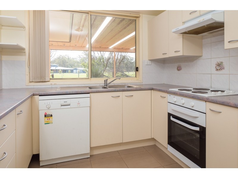 8 Zanthus Drive, Broulee NSW 2537