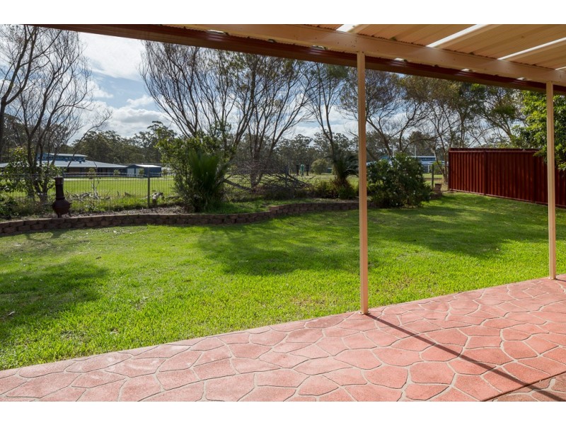 8 Zanthus Drive, Broulee NSW 2537