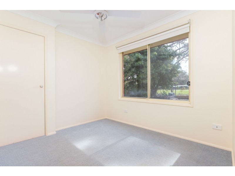 8 Zanthus Drive, Broulee NSW 2537
