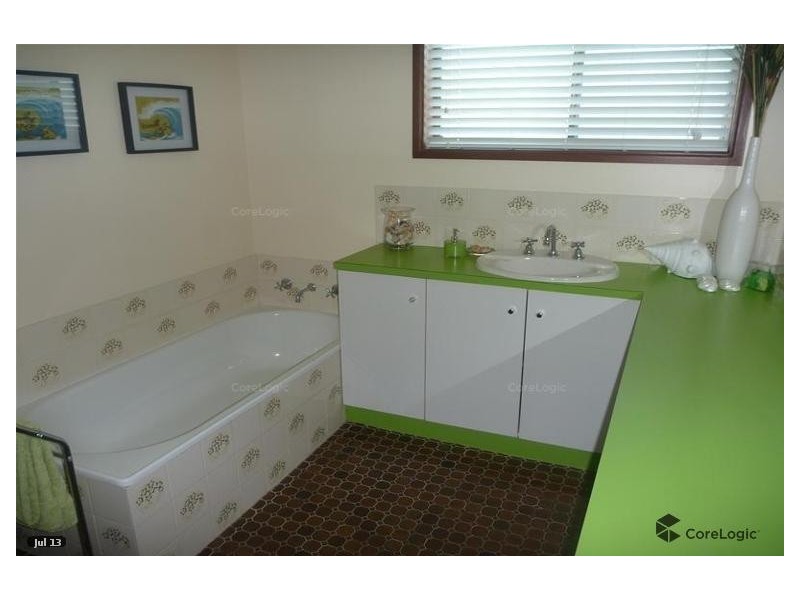 534 BEACH ROAD, Denhams Beach NSW 2536