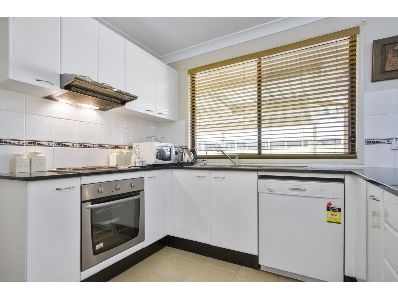 25 CANNING CRESCENT, Sunshine Bay NSW 2536