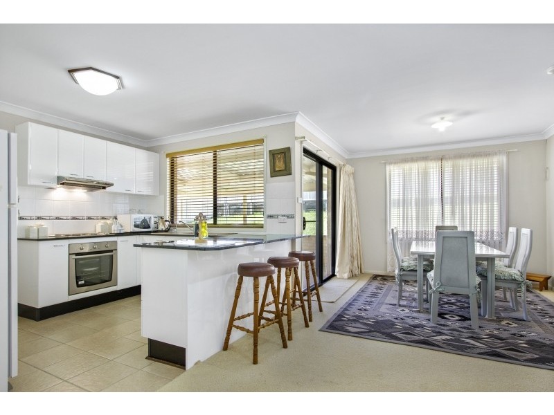 25 CANNING CRESCENT, Sunshine Bay NSW 2536