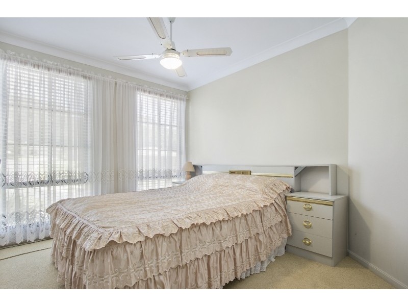 25 CANNING CRESCENT, Sunshine Bay NSW 2536