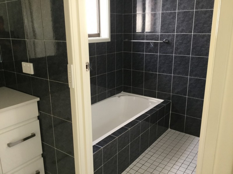 4 GULL CLOSE, Catalina NSW 2536